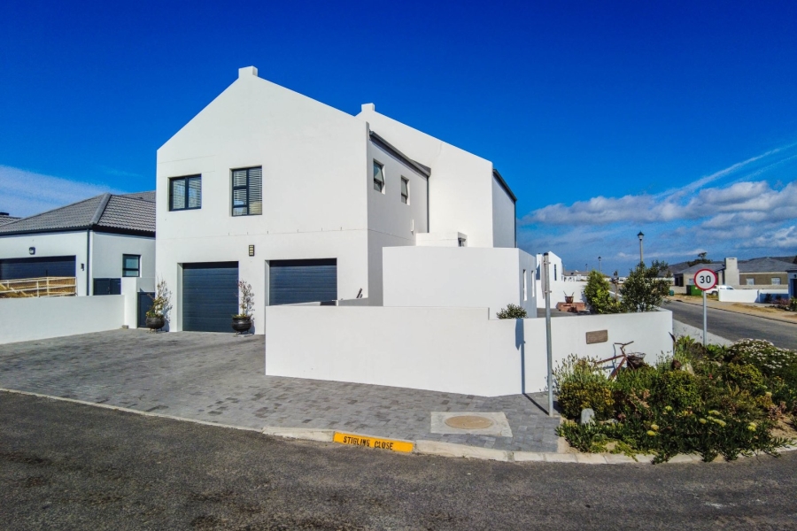 3 Bedroom Property for Sale in Sandy Point Beach Estate Western Cape